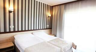 Гостиница Палуба Калязин Стандартный двухместный номер с 1 кроватью или 2 отдельными кроватями-4